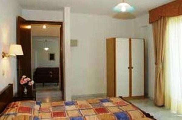 Odyssey Hotel Apartments Kárpathos Eksteriør bilde